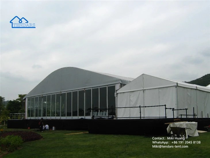 Tenda Olahraga