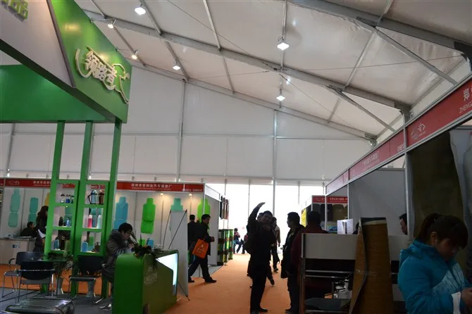 Tenda Pameran Dagang